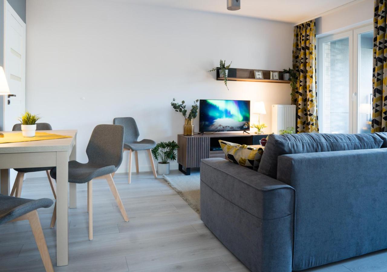 Apartament Sloneczny Kamienica Grochow With Free Parking Varşova Dış mekan fotoğraf