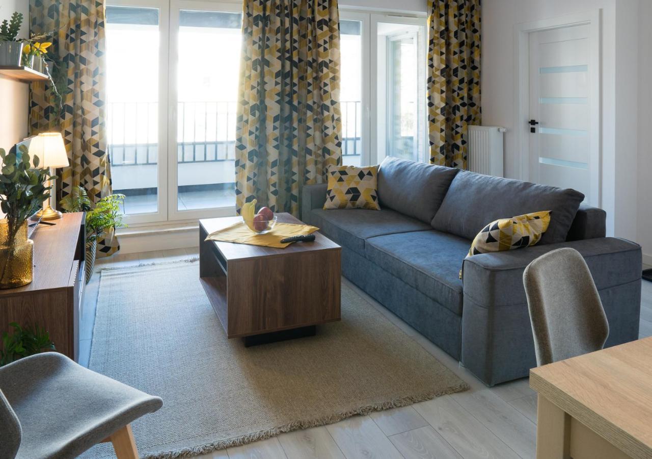 Apartament Sloneczny Kamienica Grochow With Free Parking Varşova Dış mekan fotoğraf
